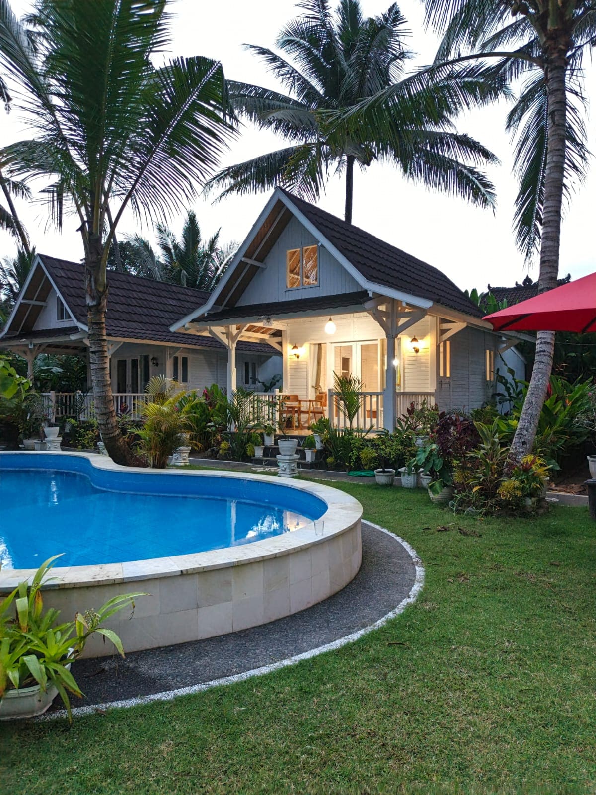 Jalana Palm Villa Pool